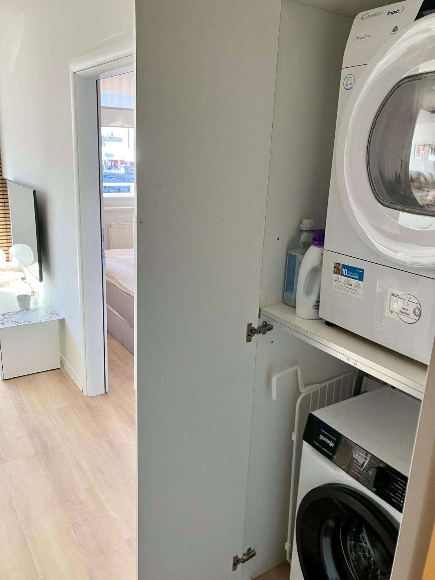Delux Apartment La Arena With Private Garage ซาเกร็บ ภายนอก รูปภาพ