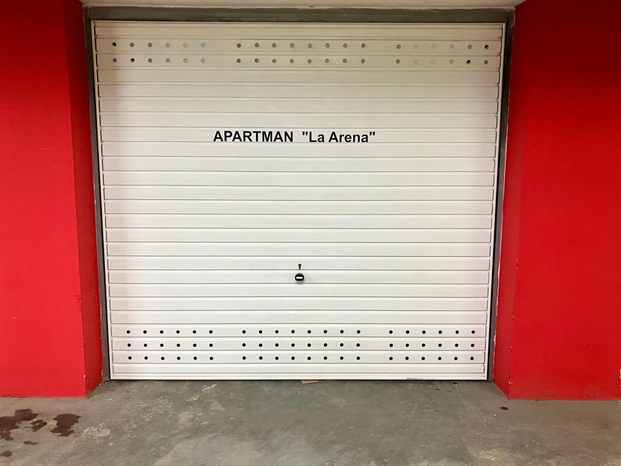 Delux Apartment La Arena With Private Garage ซาเกร็บ ภายนอก รูปภาพ