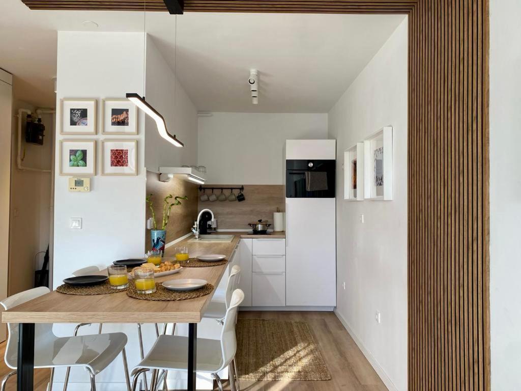 Delux Apartment La Arena With Private Garage ซาเกร็บ ภายนอก รูปภาพ